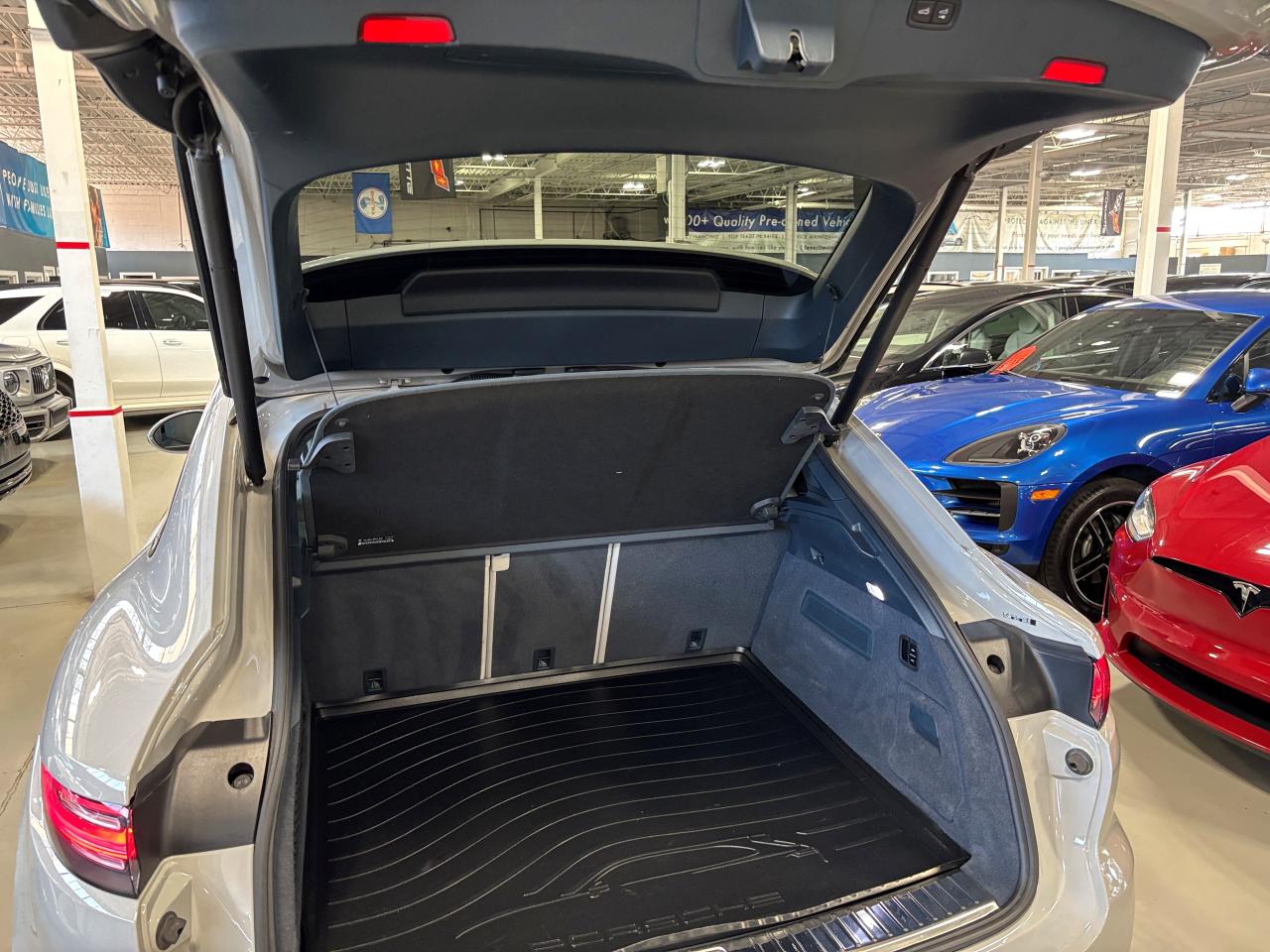 2021 Porsche Cayenne GTS Coupe|AWD|NO LUX TAX|NAV|BOSE|AMBIENT|PANOROOF - Photo #9