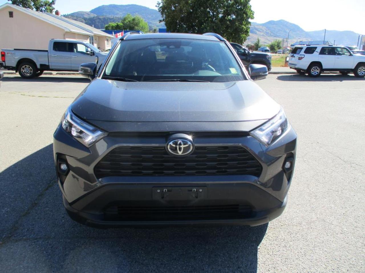 2022 Toyota RAV4 XLE AWD LEATHER ROOF Photo1
