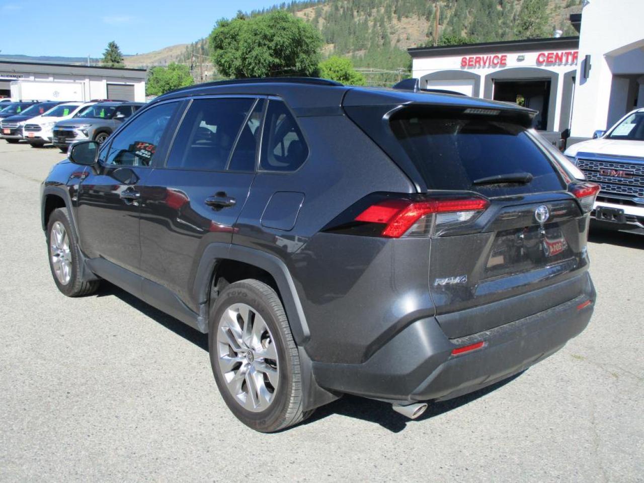 2022 Toyota RAV4 XLE AWD LEATHER ROOF Photo6