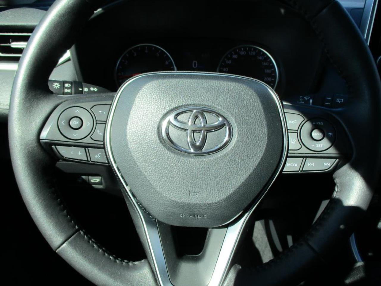 2022 Toyota RAV4 XLE AWD LEATHER ROOF Photo16