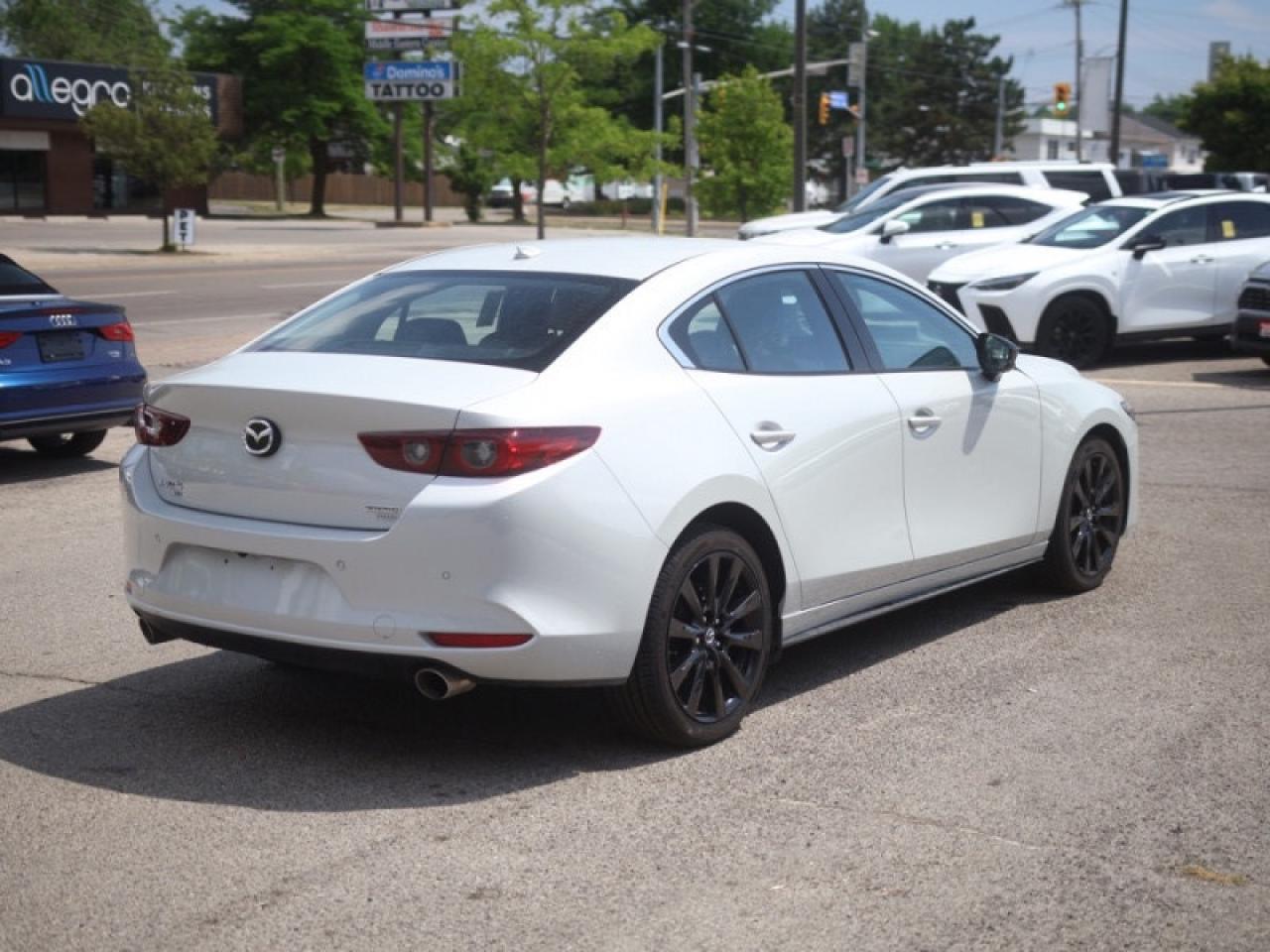 2024 Mazda MAZDA3 GT  **SUNROOF - ADAP CRUISE - AWD** Photo3