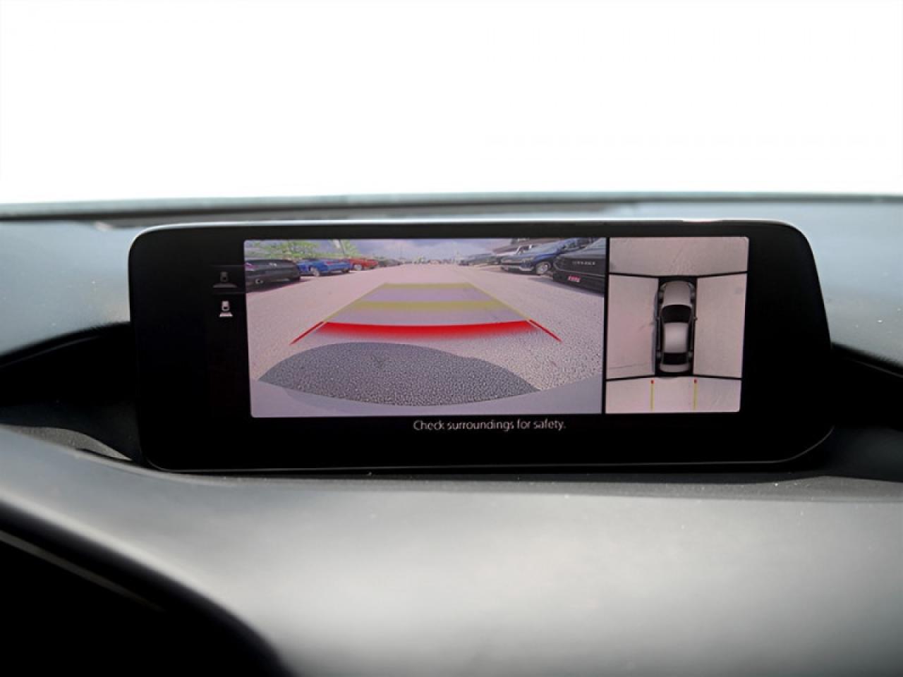 2024 Mazda MAZDA3 GT  **SUNROOF - ADAP CRUISE - AWD** Photo