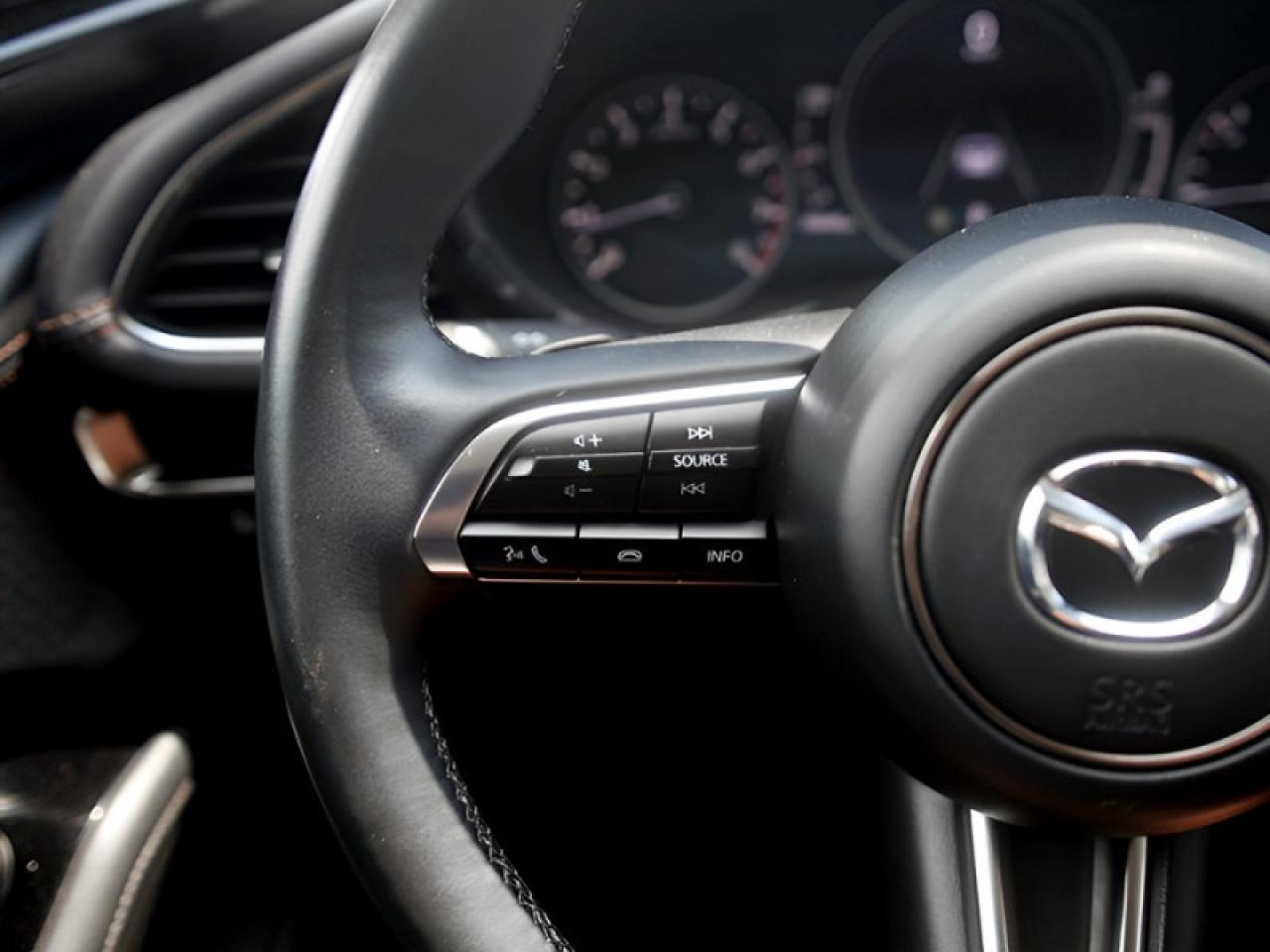 2024 Mazda MAZDA3 GT  **SUNROOF - ADAP CRUISE - AWD** Photo