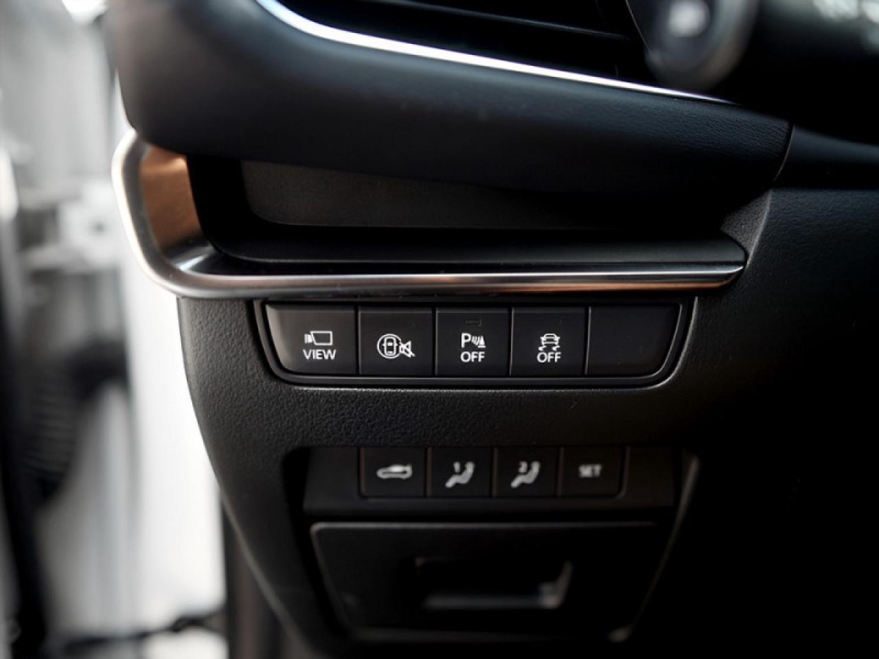 2024 Mazda MAZDA3 GT  **SUNROOF - ADAP CRUISE - AWD** Photo