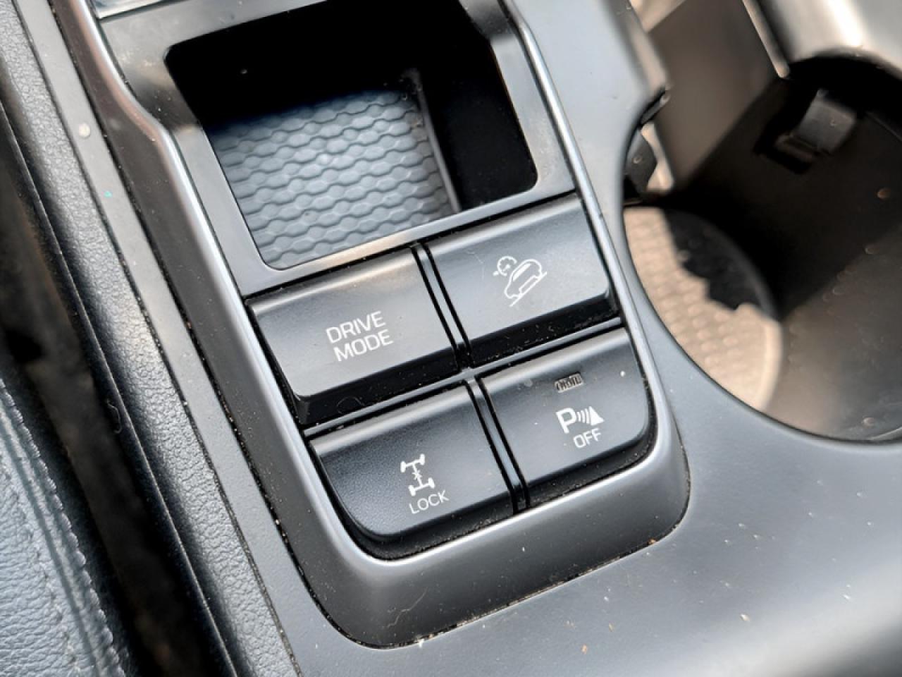 2017 Hyundai Tucson Ultimate  **PANO ROOF - PWR GATE** Photo