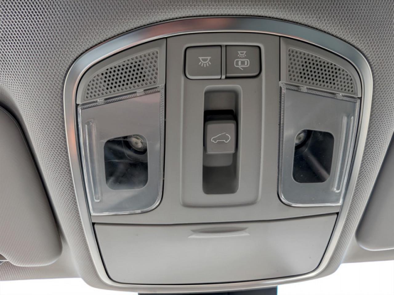 2017 Hyundai Tucson Ultimate  **PANO ROOF - PWR GATE** Photo