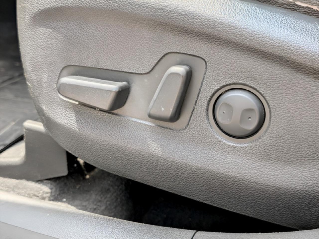 2017 Hyundai Tucson Ultimate  **PANO ROOF - PWR GATE** Photo