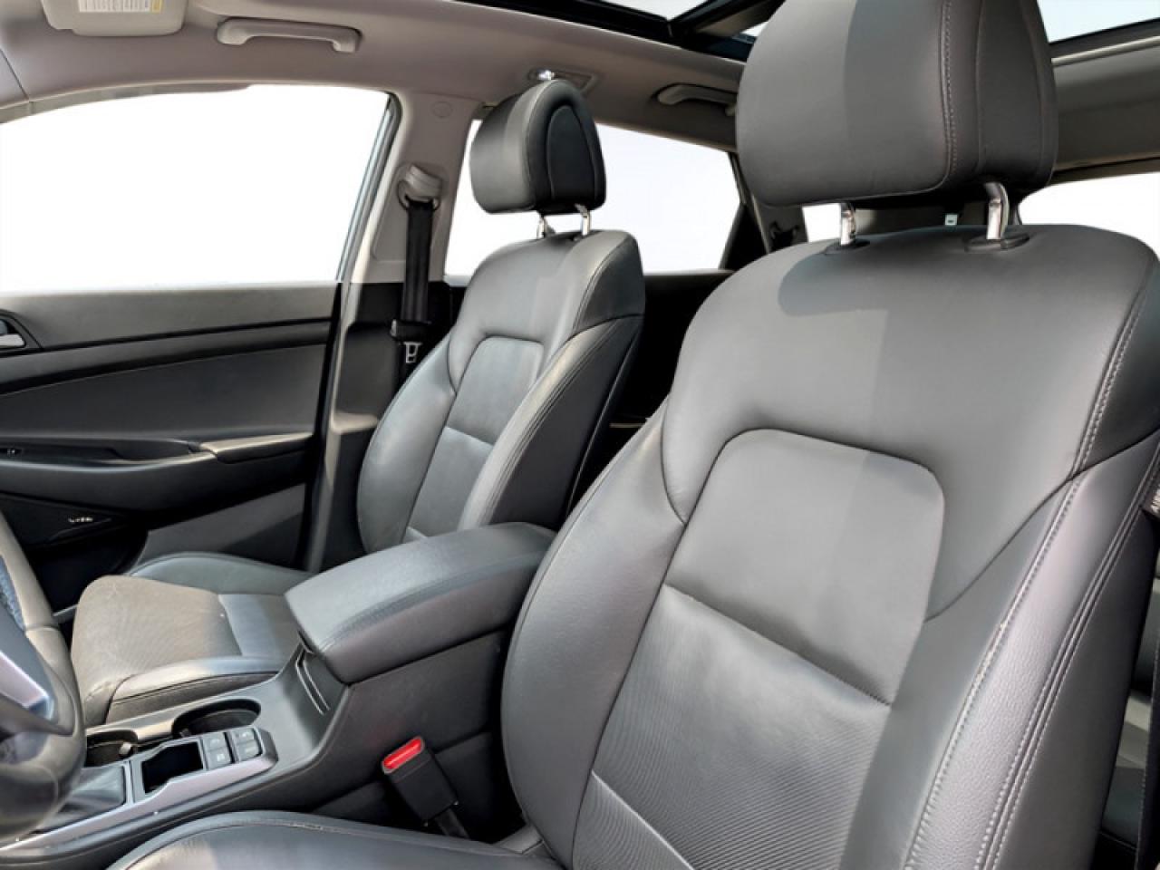 2017 Hyundai Tucson Ultimate  **PANO ROOF - PWR GATE** Photo