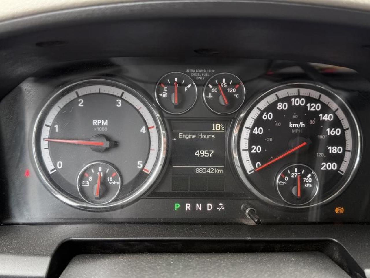 12715698
