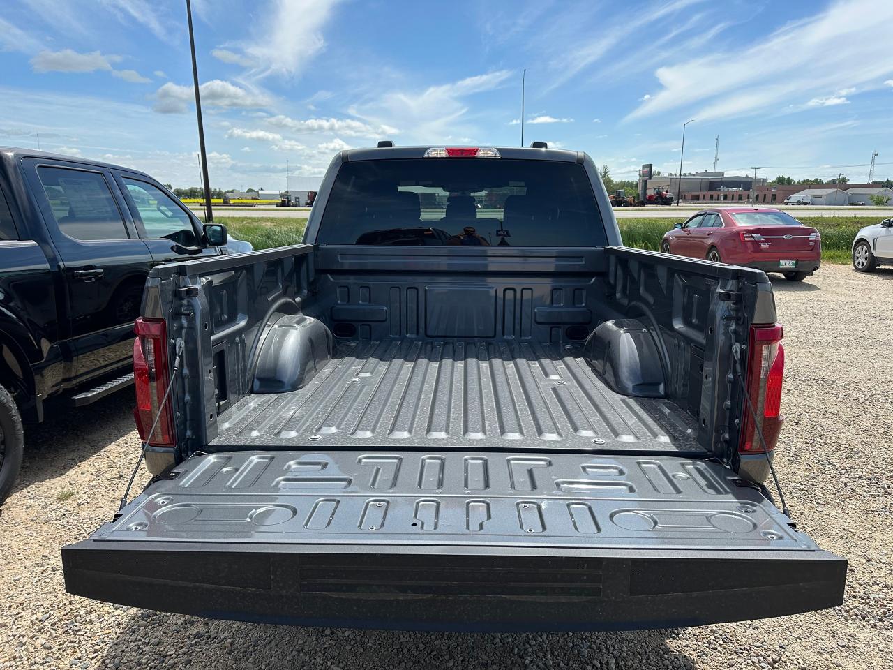 2025 Ford F-150 XLT 4WD SuperCrew 5.5' Box 301A Photo5