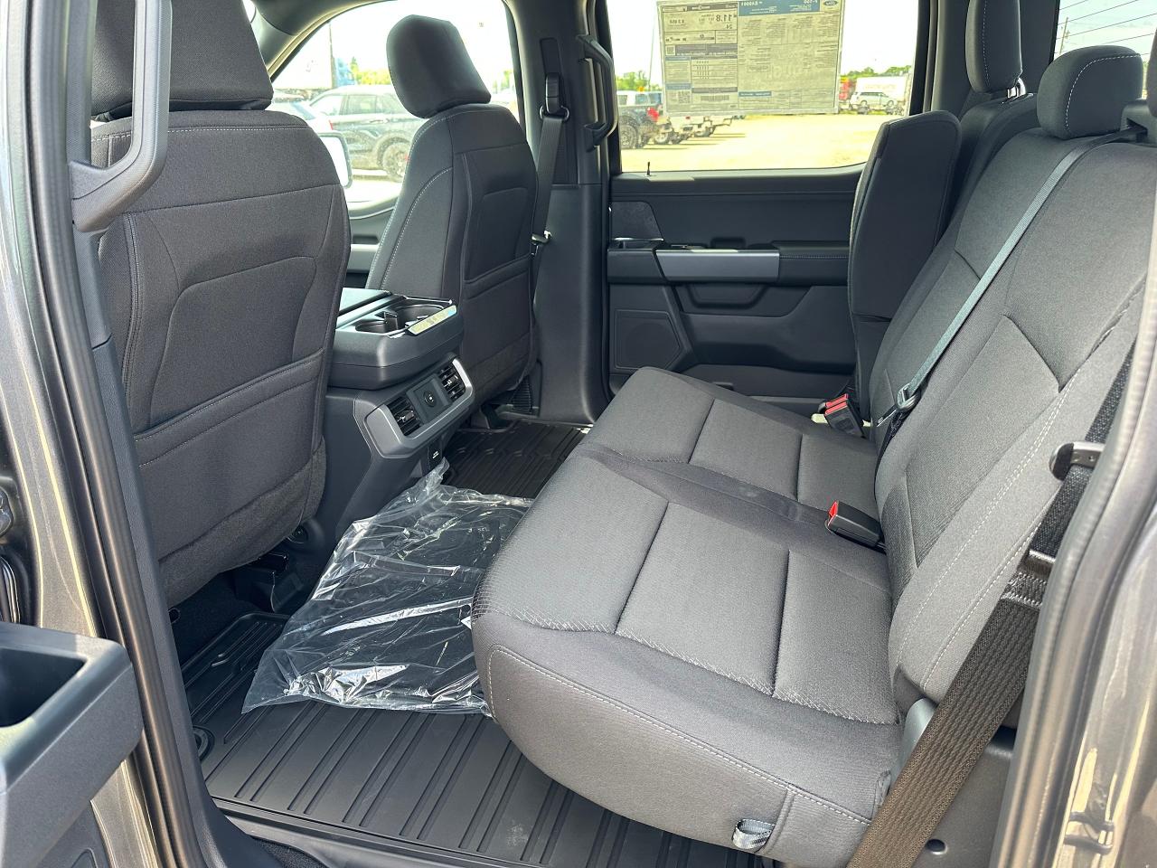 2025 Ford F-150 XLT 4WD SuperCrew 5.5' Box 301A Photo5