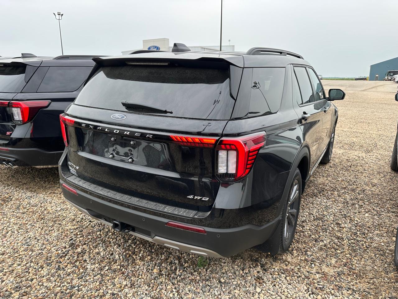 2025 Ford Explorer ACTIVE 4WD 200A Photo2