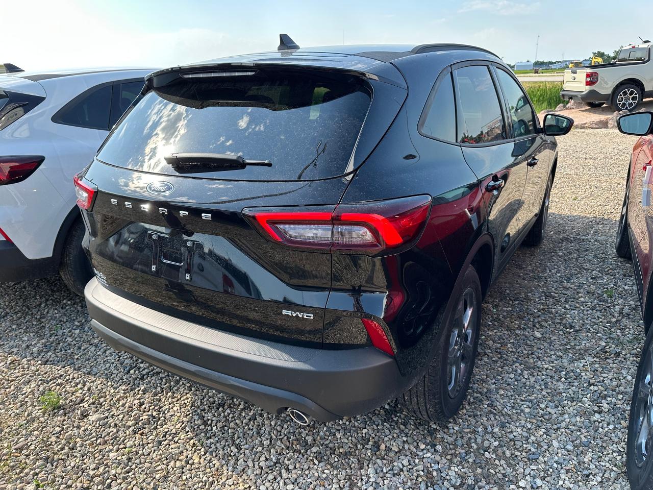 2025 Ford Escape ST-LINE AWD 300A Photo3