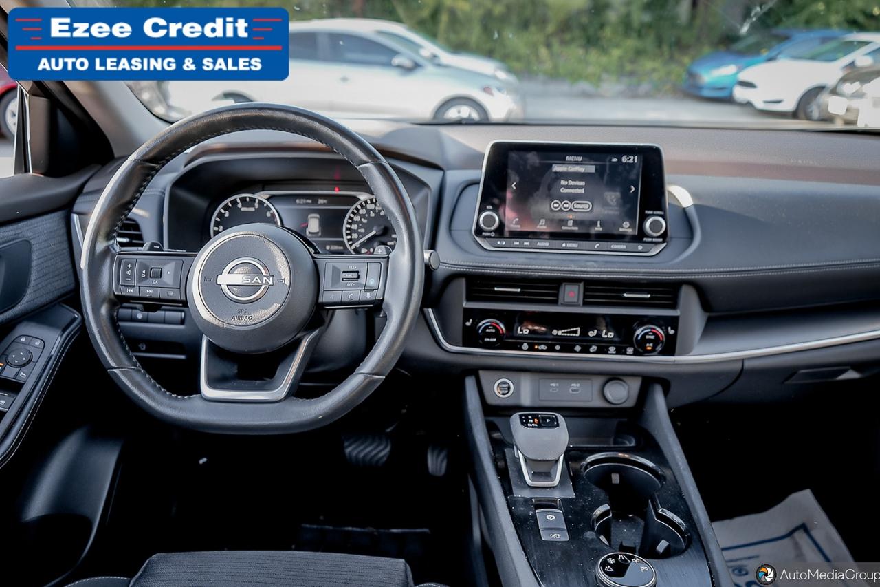 2023 Nissan Rogue SV Photo42