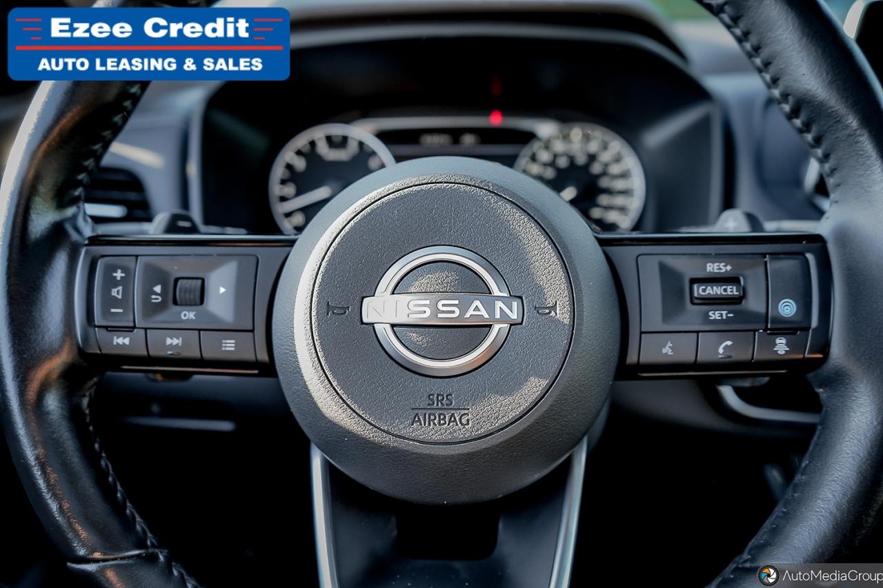 2023 Nissan Rogue SV Photo17