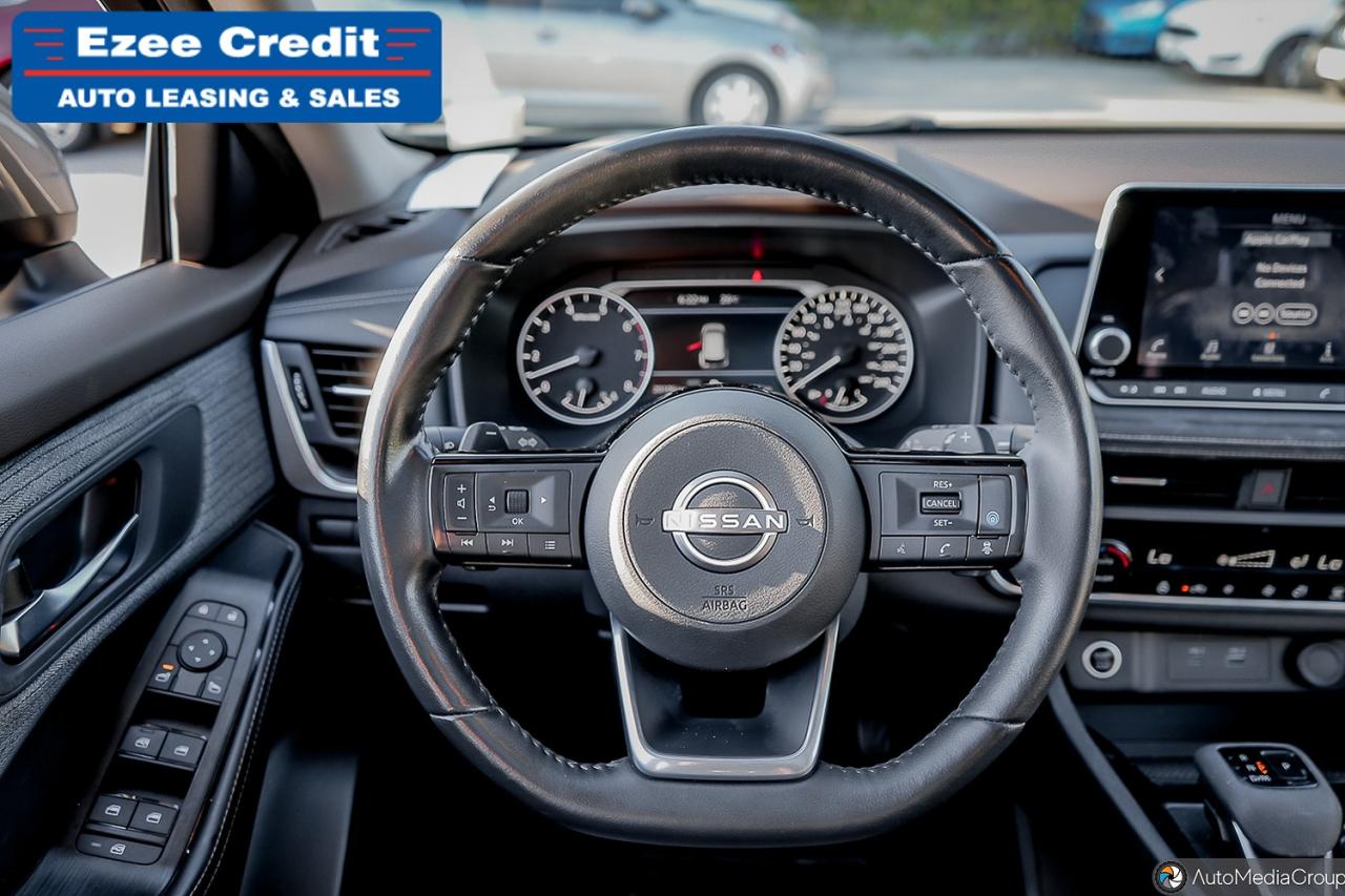 2023 Nissan Rogue SV Photo44