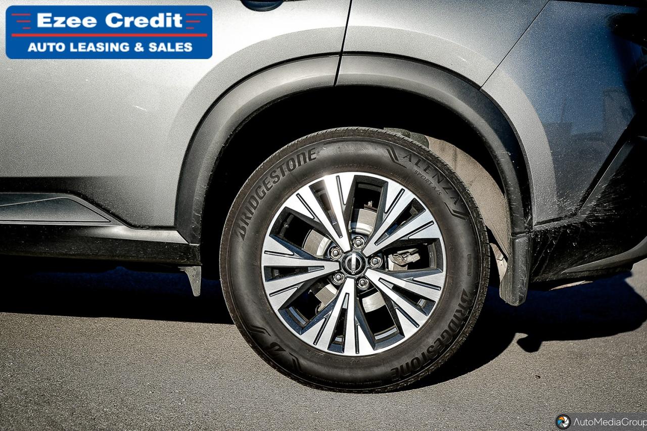 2023 Nissan Rogue SV Photo39
