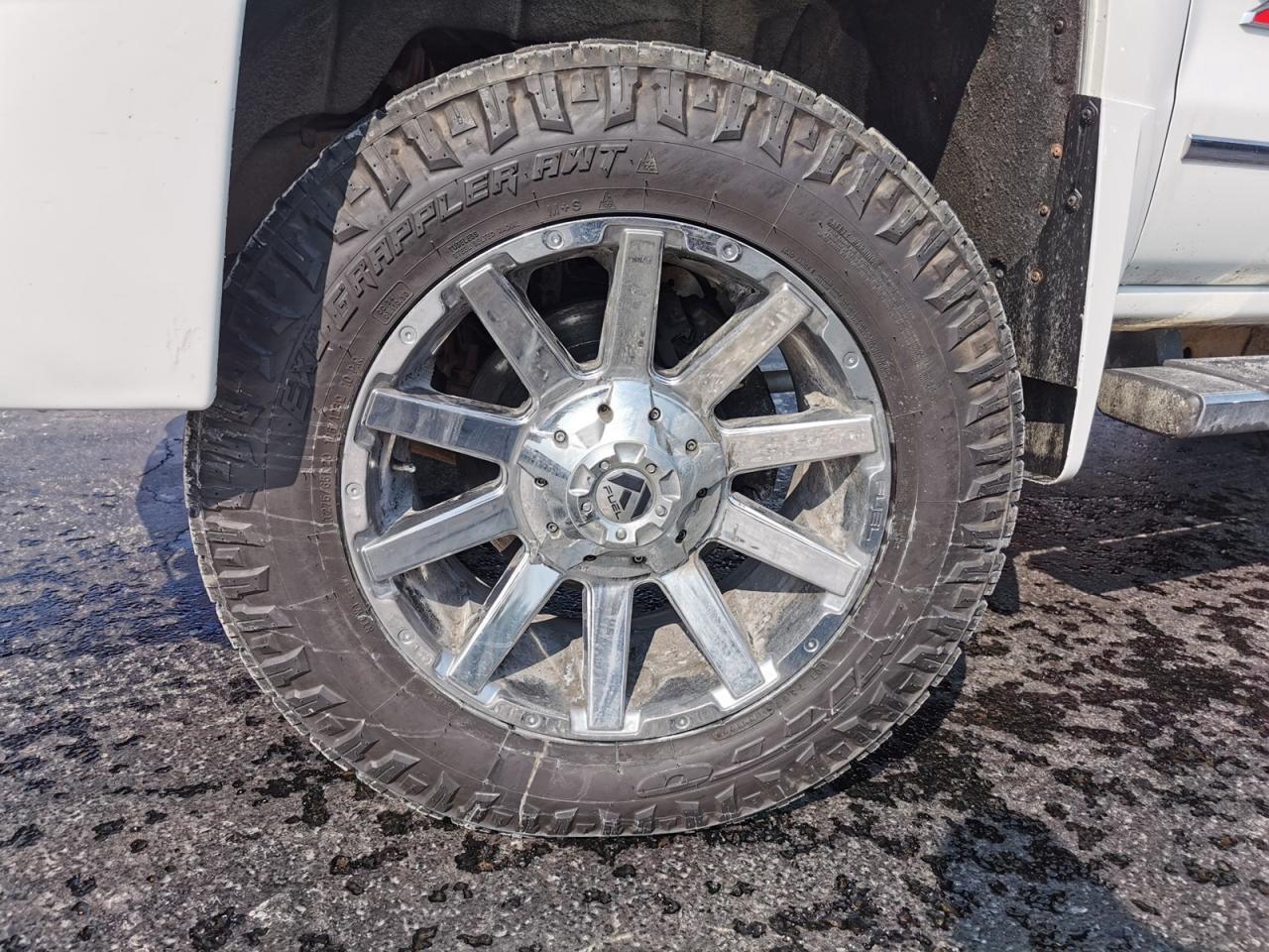 2019 Chevrolet Silverado 2500 HD LTZ - Photo #9