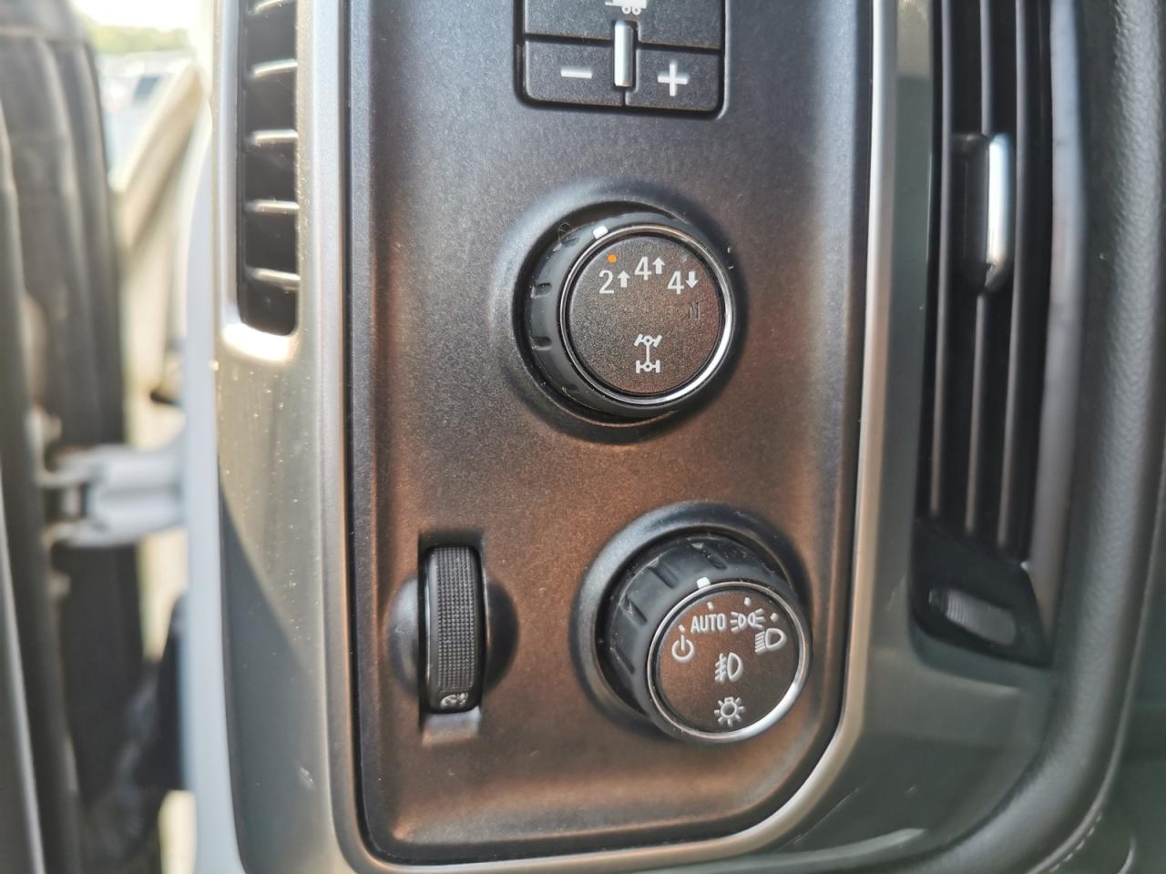 2019 Chevrolet Silverado 2500 HD LTZ - Photo #14