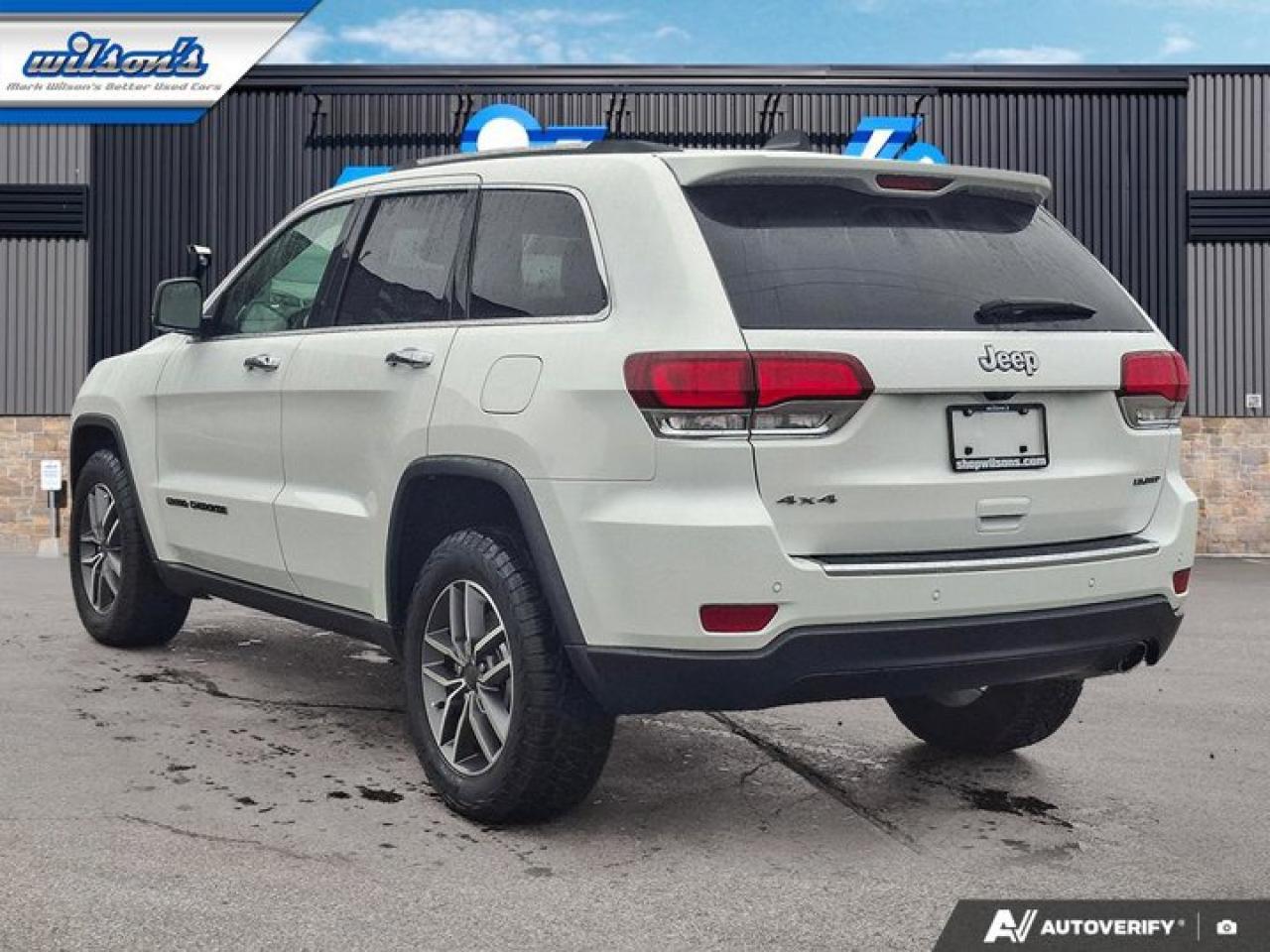 2021 Jeep Grand Cherokee Limited 4x4 | Leather | Navi | Sunroof | Heated Seats + Steering | Power Liftgate | and More ! Photo