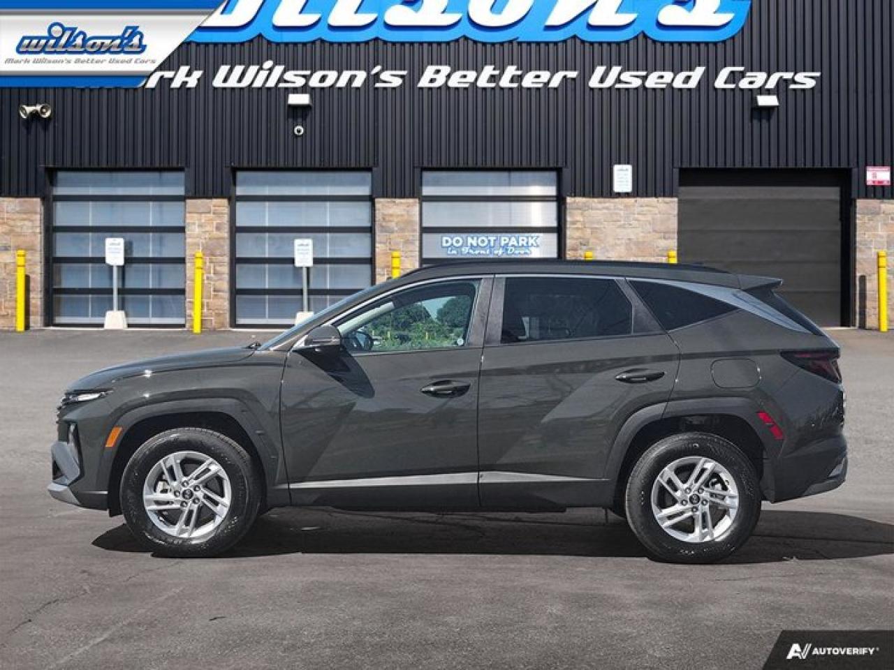 2025 Hyundai Tucson Preferred AWD | Heated Seats + Steering | Remote Start | Carplay | Adaptive Cruise | and More ! Photo