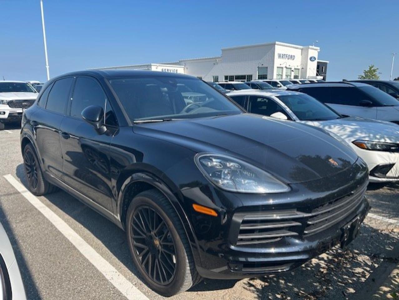 Used 2022 Porsche Cayenne Platinum Edition AWD for sale in Watford, ON