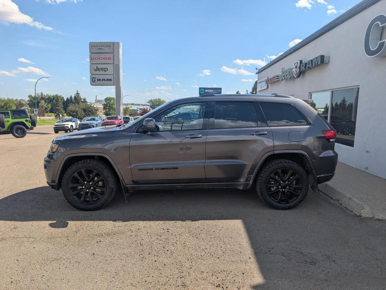 2020 Jeep Grand Cherokee ALTITUDE 4X4 Photo3