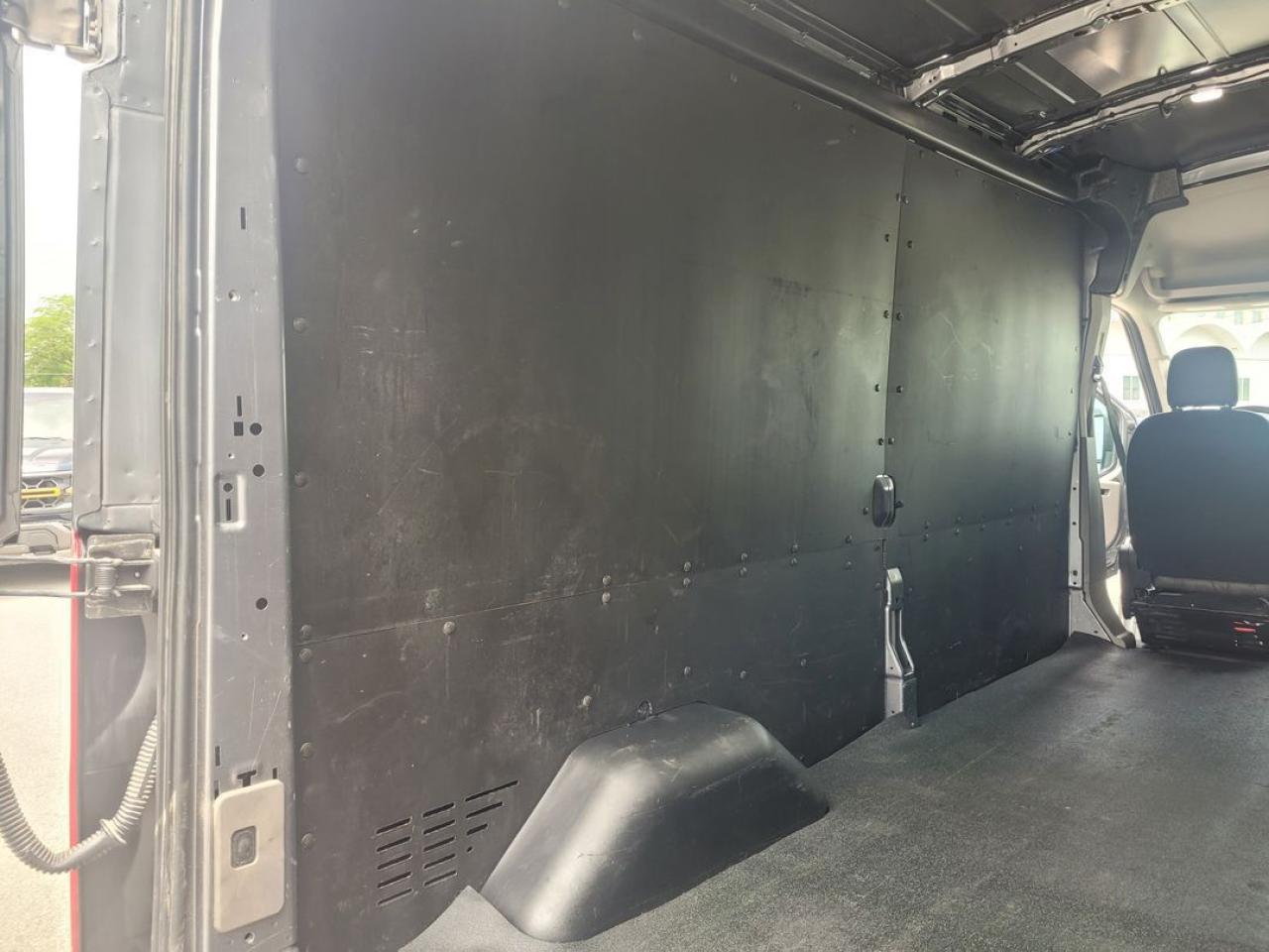 2022 Ford Transit T-150 Base Photo18