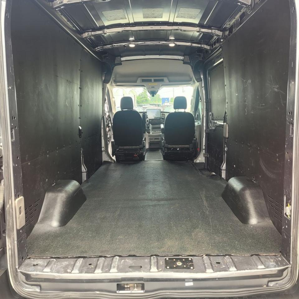 2022 Ford Transit T-150 Base Photo16