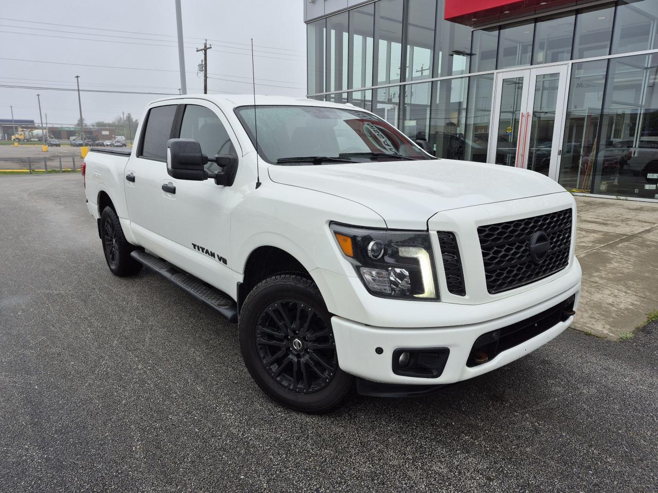 2018 Nissan Titan 