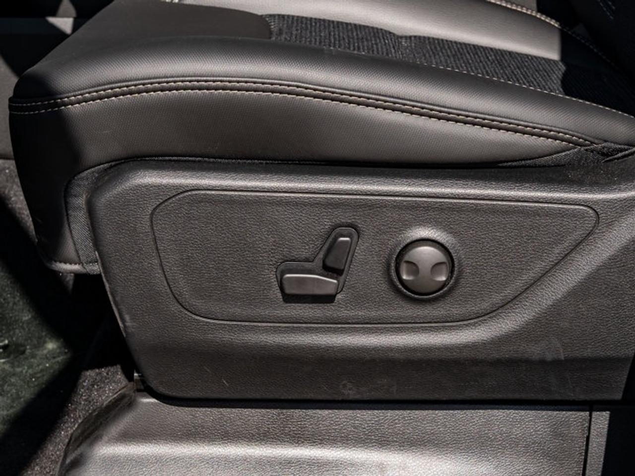 2026 RAM 1500 SPORT Photo