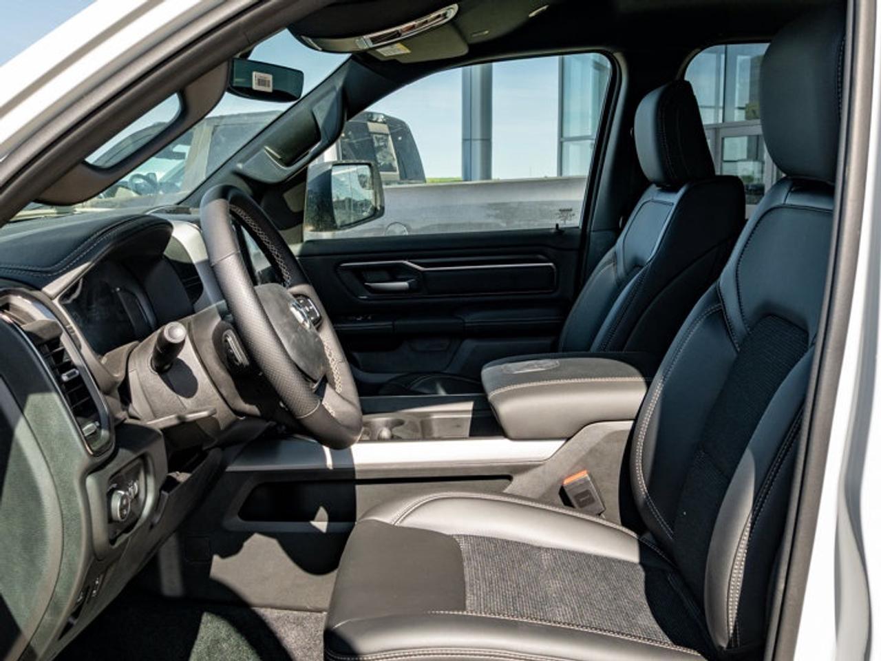 2026 RAM 1500 SPORT Photo