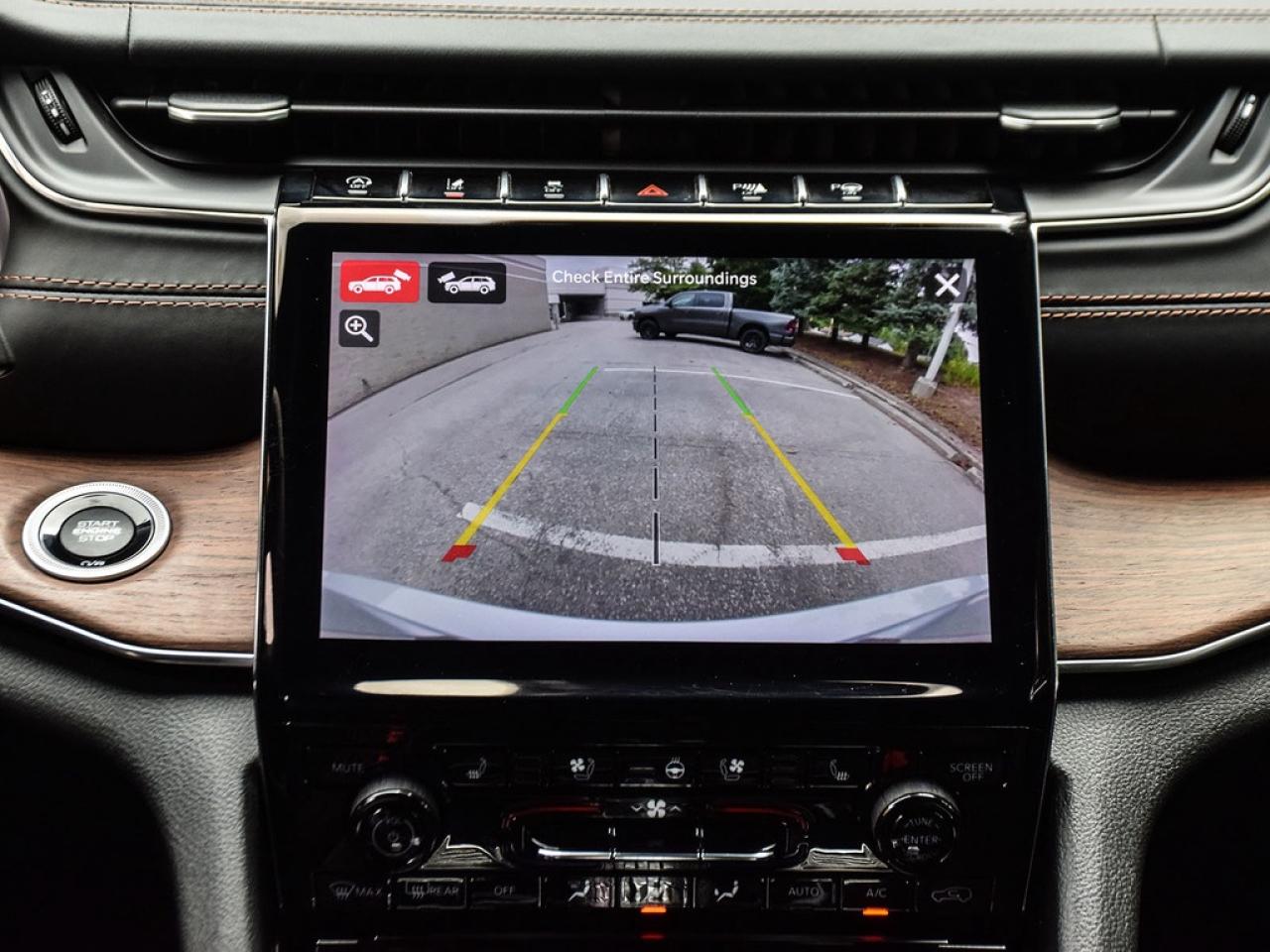 2023 Jeep Grand Cherokee Summit |SUMMIT|10.1NAV|PANOROOF|20S|ALPINE|360CAM|HITCH| Photo