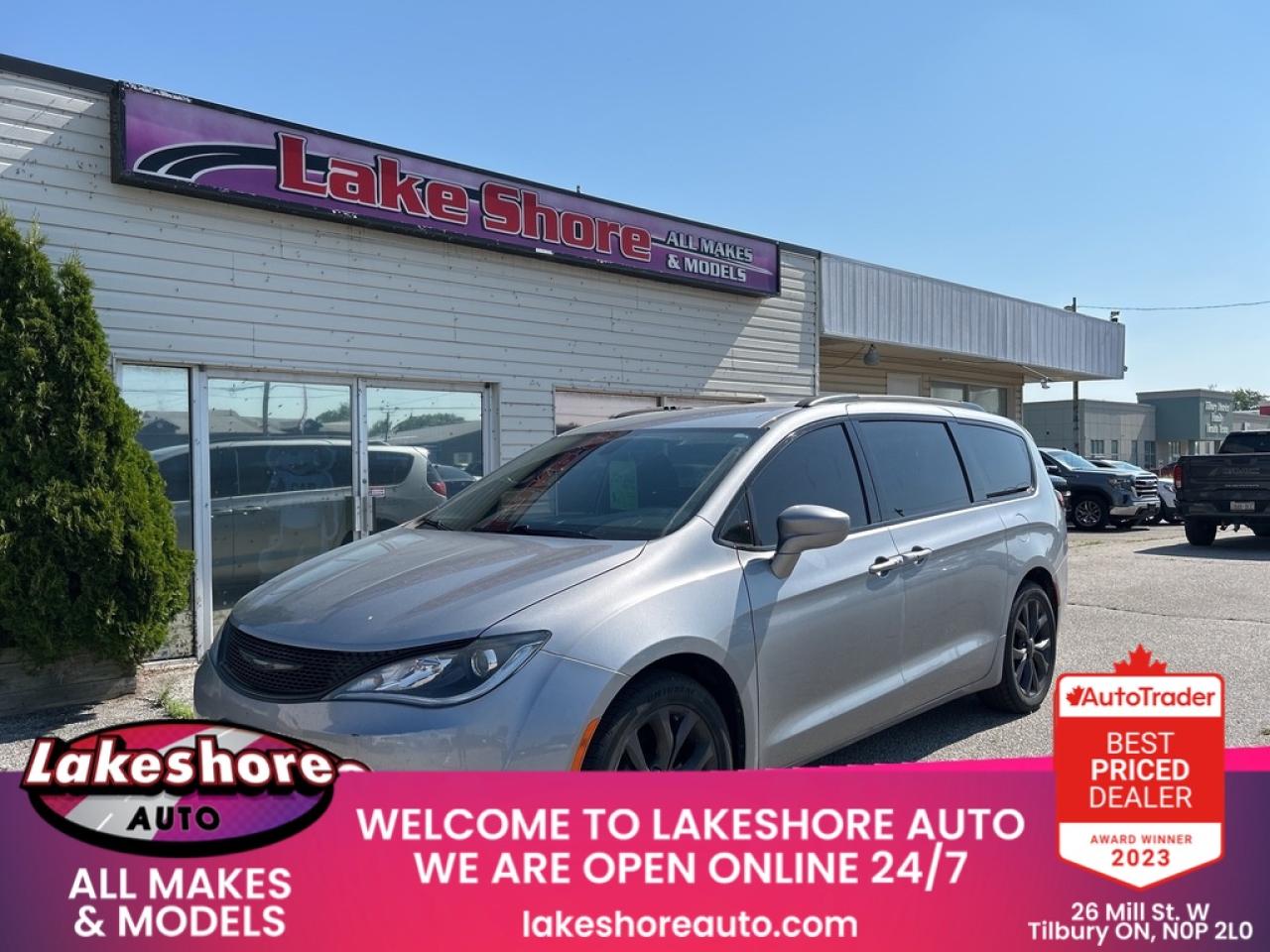 Used 2019 Chrysler Pacifica Touring Plus for sale in Tilbury, ON