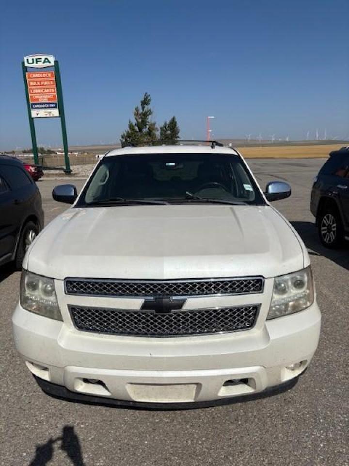 Used 2012 Chevrolet Tahoe LTZ for sale in Pincher Creek, AB