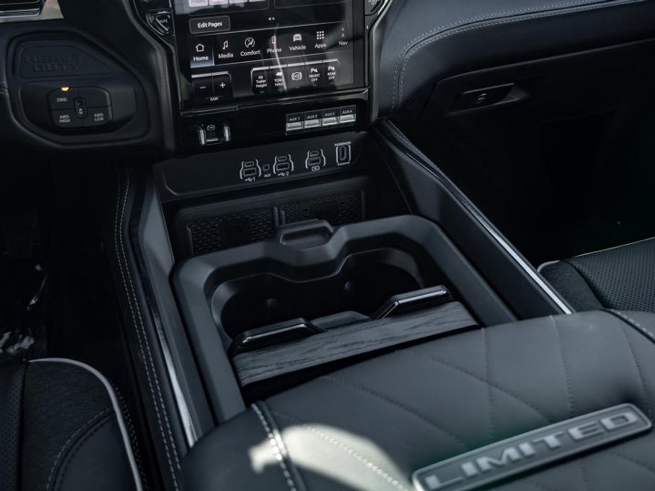 2026 RAM 3500 Limited Photo