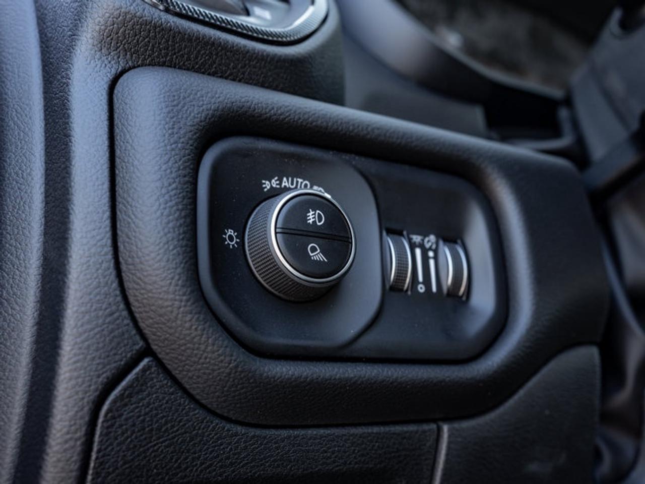 2026 RAM 1500 SPORT Photo