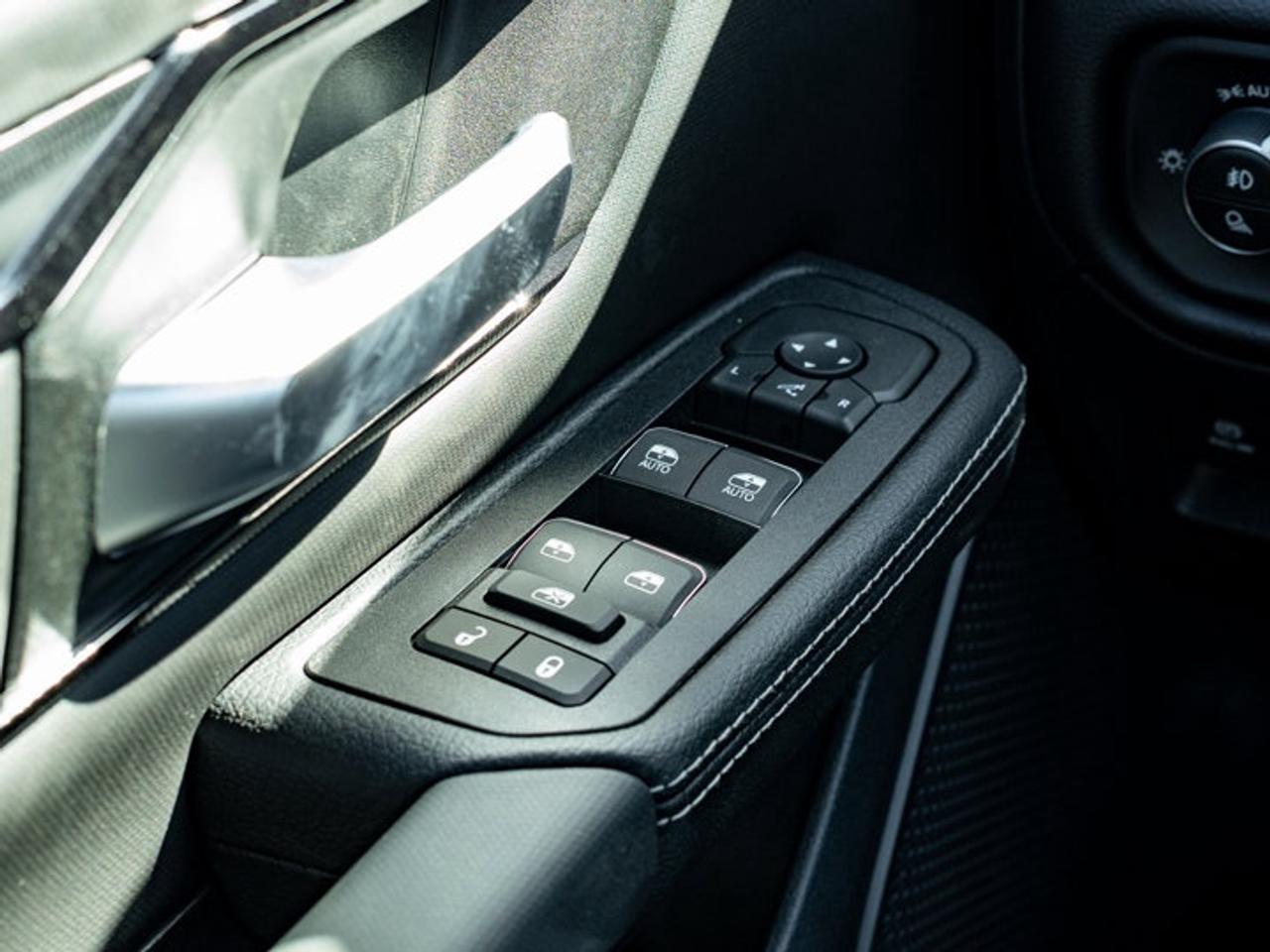 2026 RAM 1500 SPORT Photo