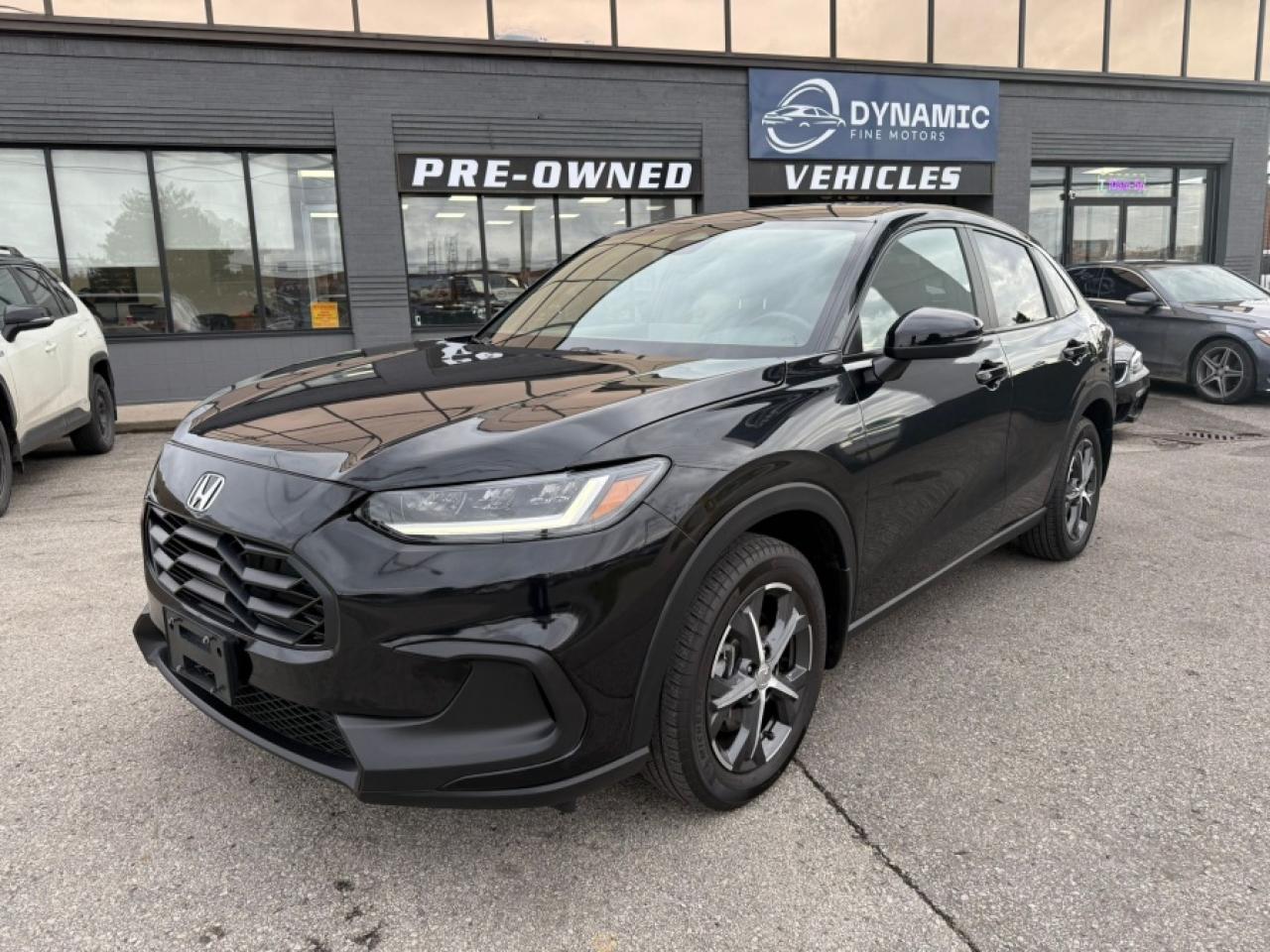 2023 Honda HR-V SPORT/ AWD/ LOW MILEAGE/ SUNROOF/ REAR CAMERA