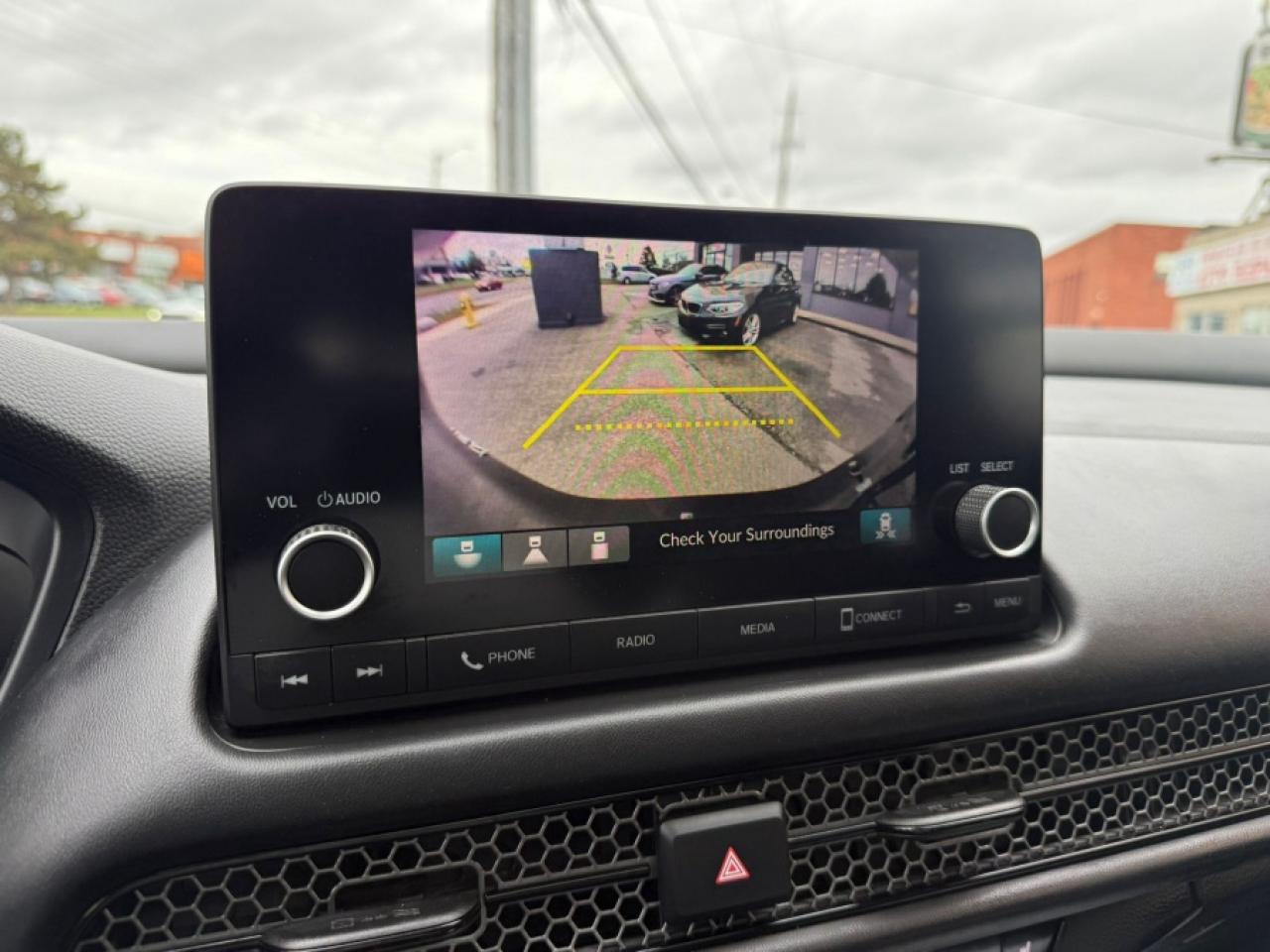 2023 Honda HR-V SPORT/ AWD/ LOW MILEAGE/ SUNROOF/ REAR CAMERA - Photo #16