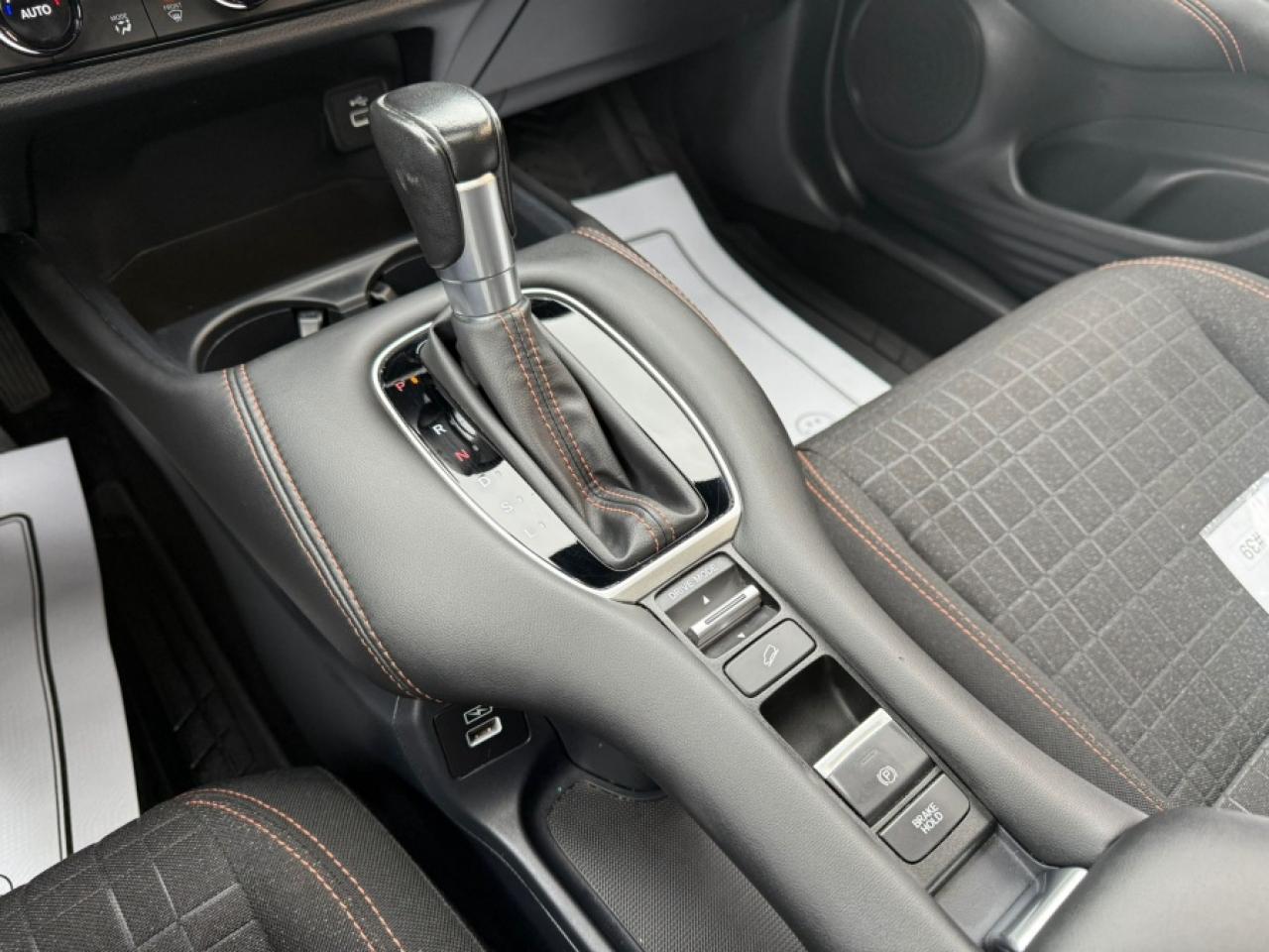 2023 Honda HR-V SPORT/ AWD/ LOW MILEAGE/ SUNROOF/ REAR CAMERA - Photo #18