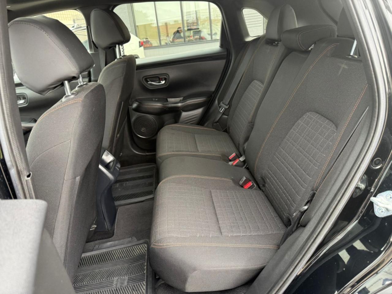 2023 Honda HR-V SPORT/ AWD/ LOW MILEAGE/ SUNROOF/ REAR CAMERA - Photo #19