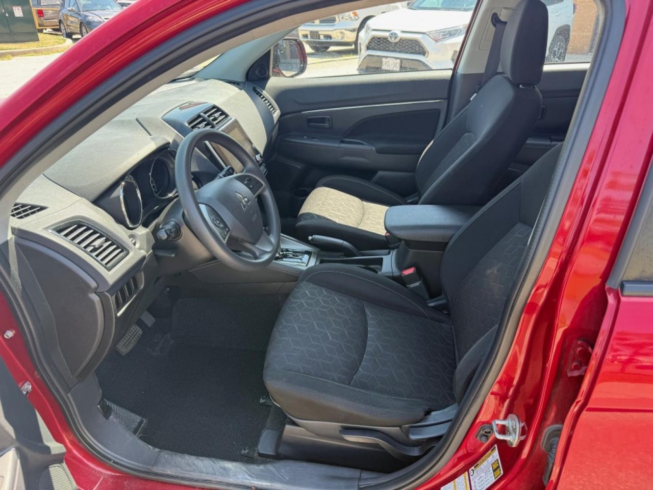 2021 Mitsubishi RVR ES/ CARPLAY/ LOW MILEAGE - Photo #10