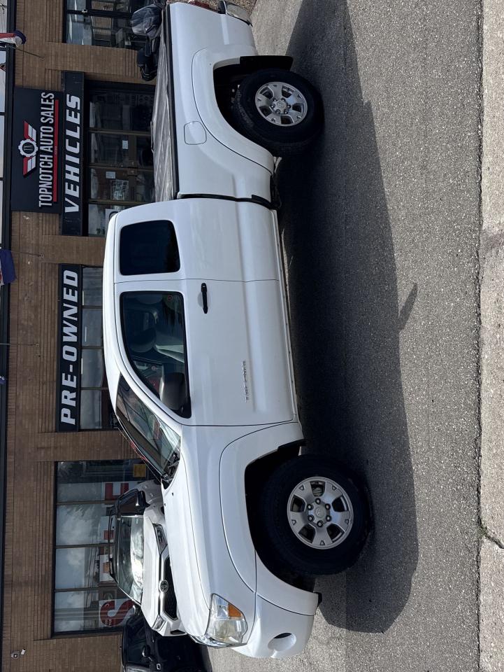 Used 2011 Toyota TACOMA SRS ACCESS CAB SRS for sale in North York, ON