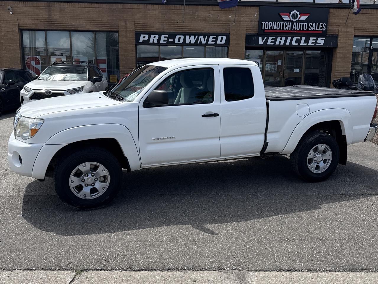 Used 2011 Toyota TACOMA SRS ACCESS CAB SRS for sale in North York, ON