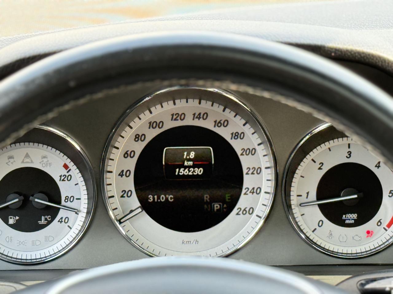 2015 Mercedes-Benz GLK-Class 250 //AMG SPORT | PANO | LOADED - Photo #23
