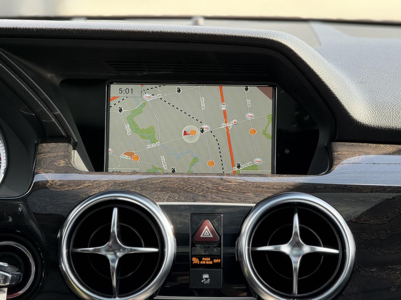 2015 Mercedes-Benz GLK-Class 250 //AMG SPORT | PANO | LOADED - Photo #24