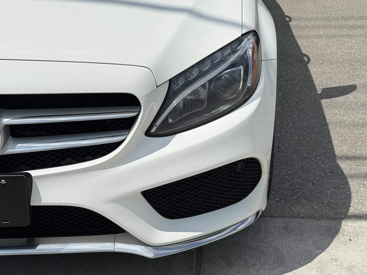 2018 Mercedes-Benz C-Class 300 //AMG SPORT | PANO | LOADED - Photo #8