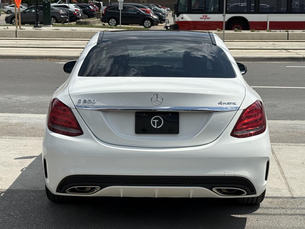 2018 Mercedes-Benz C-Class 300 //AMG SPORT | PANO | LOADED - Photo #13