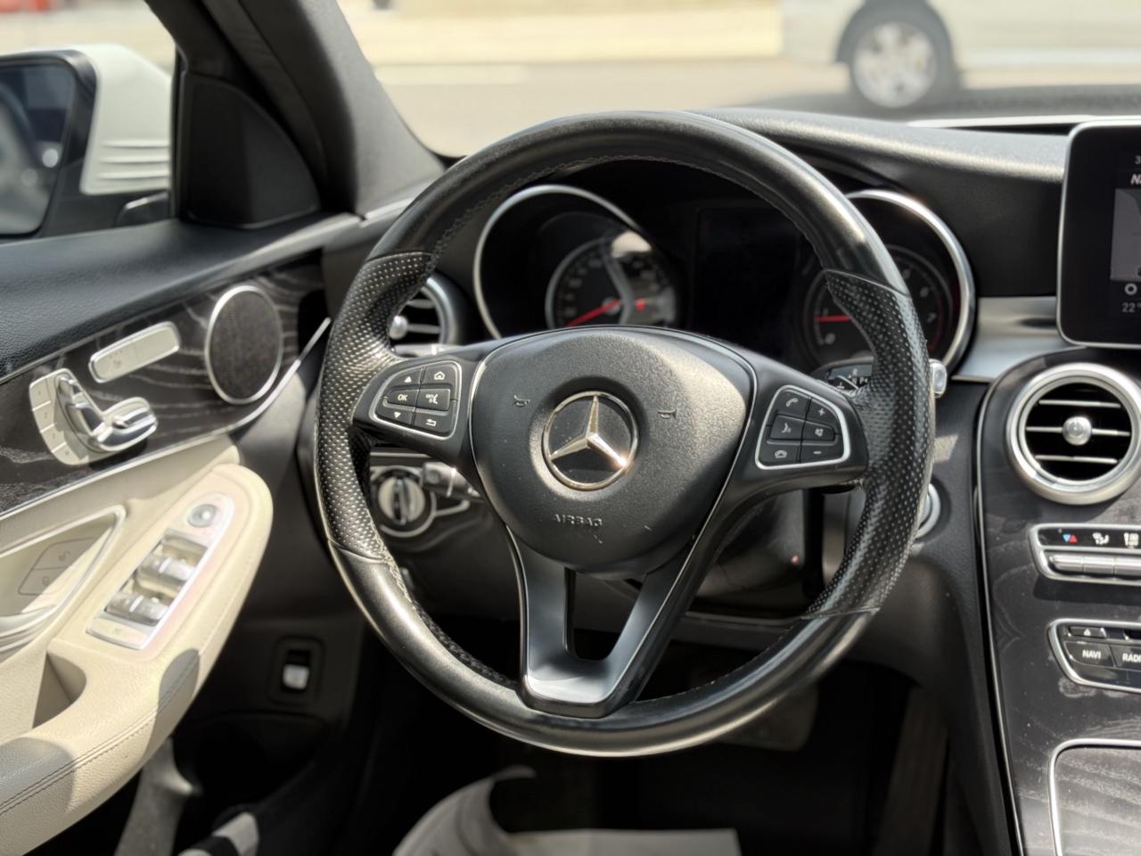 2018 Mercedes-Benz C-Class 300 //AMG SPORT | PANO | LOADED - Photo #20